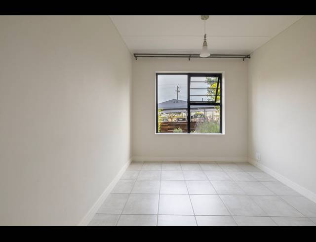 1 BEDROOM SECTIONAL TITLE TO LET IN GREENBAY ECO ESTATE